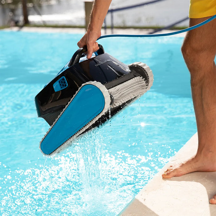 Dolphin Triton PS Pool Cleaner