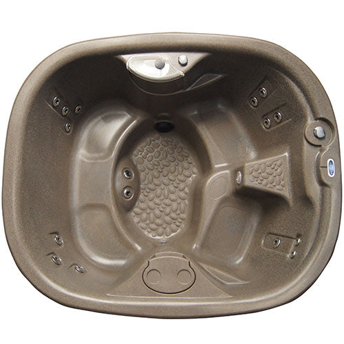 InnovaSpa Urbania Hot Tub