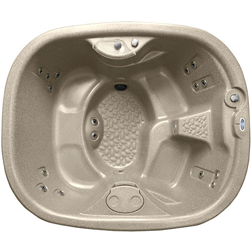 InnovaSpa Urbania Hot Tub